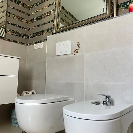 Beautiful New & Pool Mountain View Holiday home *