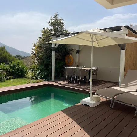 Casa de Férias Beautiful New & Pool Mountain View