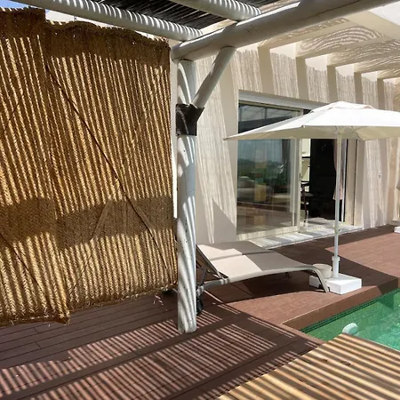 Beautiful New & Pool Mountain View Casa de Férias