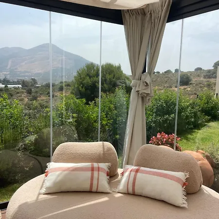 Casa de Férias Beautiful New & Pool Mountain View Coín